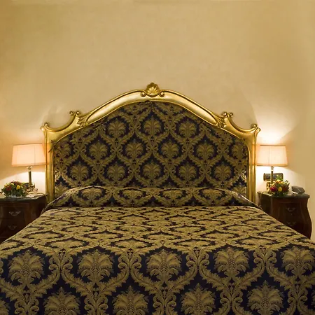 מלון Vittoria פסארו