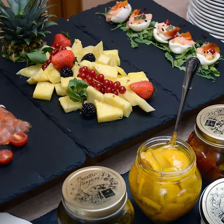 Vittoria מלון 5*