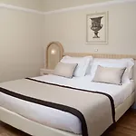 Vittoria Hotel