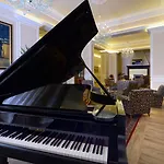 Vittoria Отель 5*