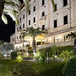 Vittoria Hotel 5*