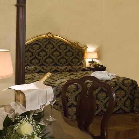 Vittoria Hotel 5*