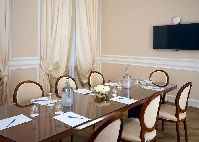 维托瑞亚酒店 佩萨罗