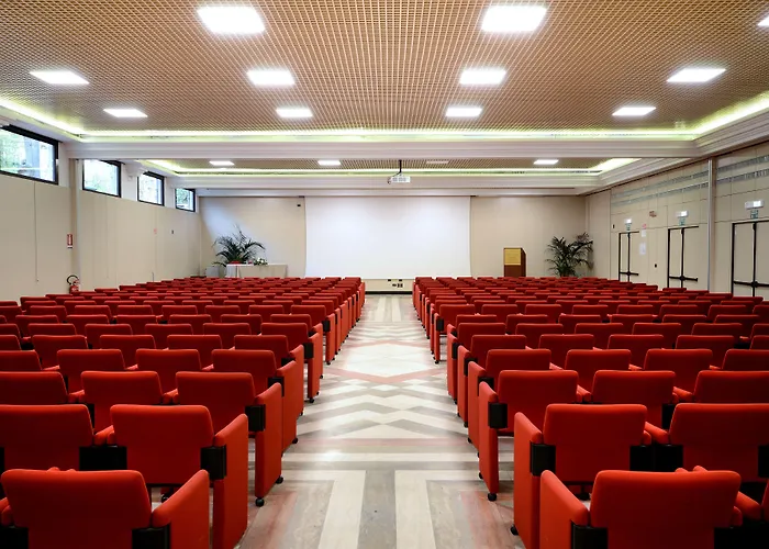 维托瑞亚酒店 酒店 佩萨罗