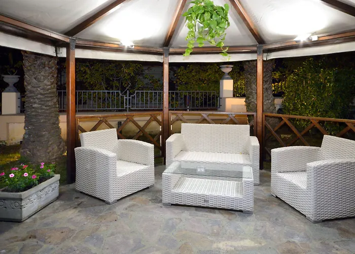 维托瑞亚酒店 酒店 佩萨罗