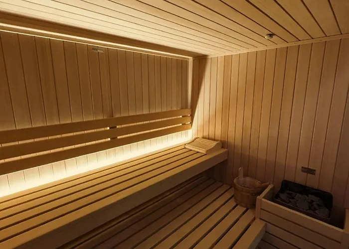 维托瑞亚酒店 5* 佩萨罗